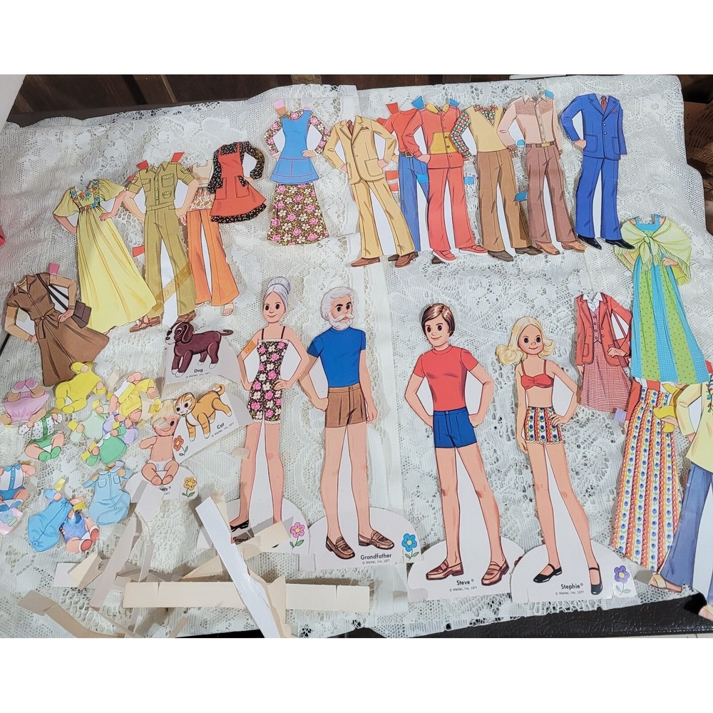 Sunshine Family Paper Dolls Whitman Steve Stephie Grandparents Child 1977